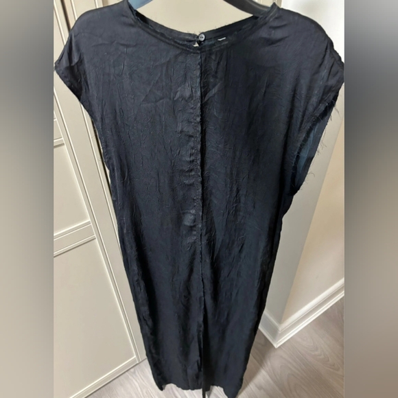 Zara Creased effect long dress with slit in the front - Picture 2 of 3